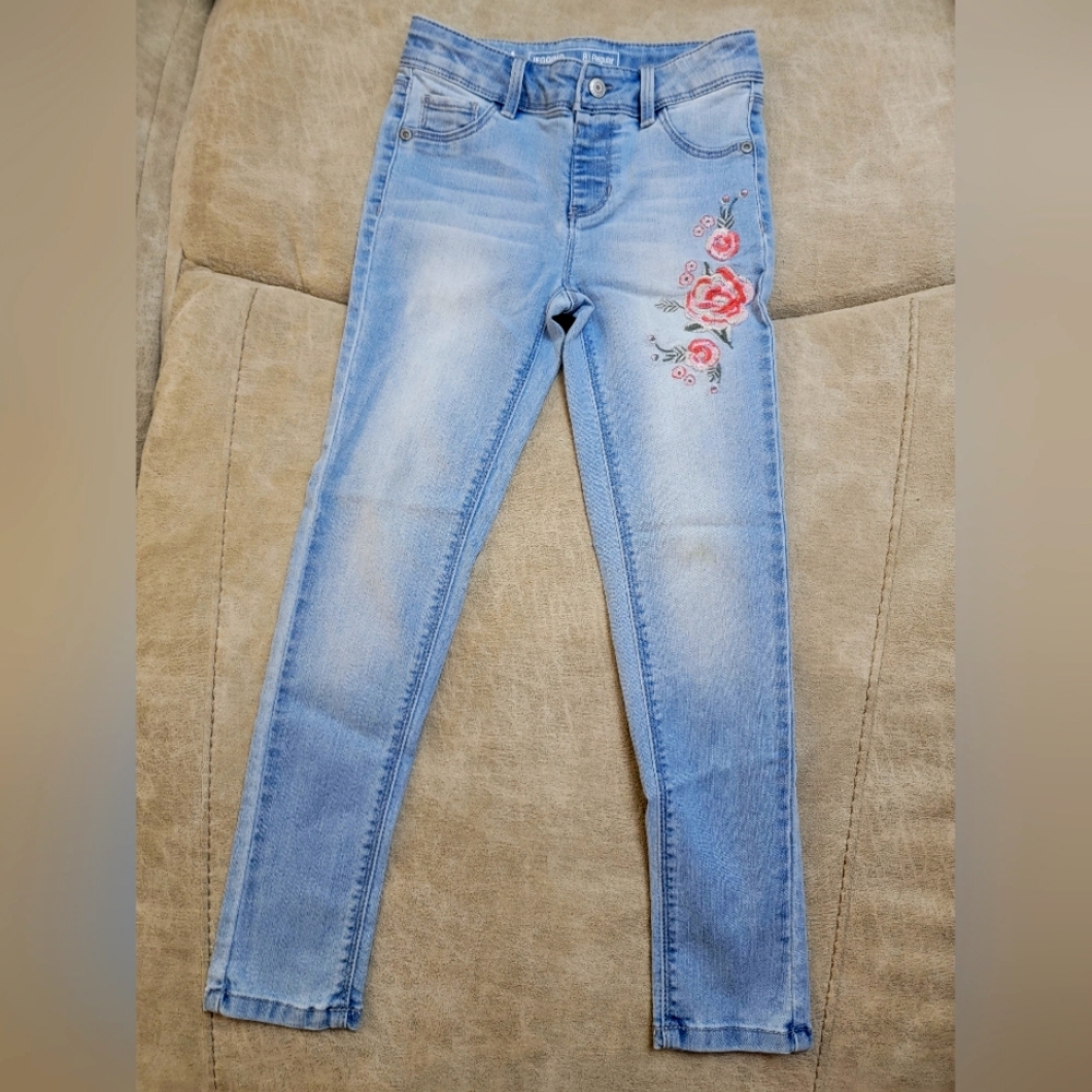 Girls Sonoma embroidered jeggings size 8